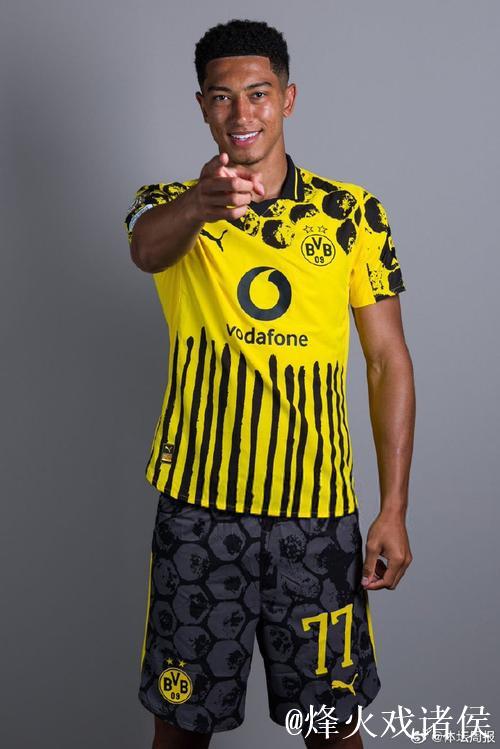 因破坏对方得分机会染红,官方:乔布-贝林厄姆 因破坏对方得分机会染红,官方:乔布-贝林厄姆