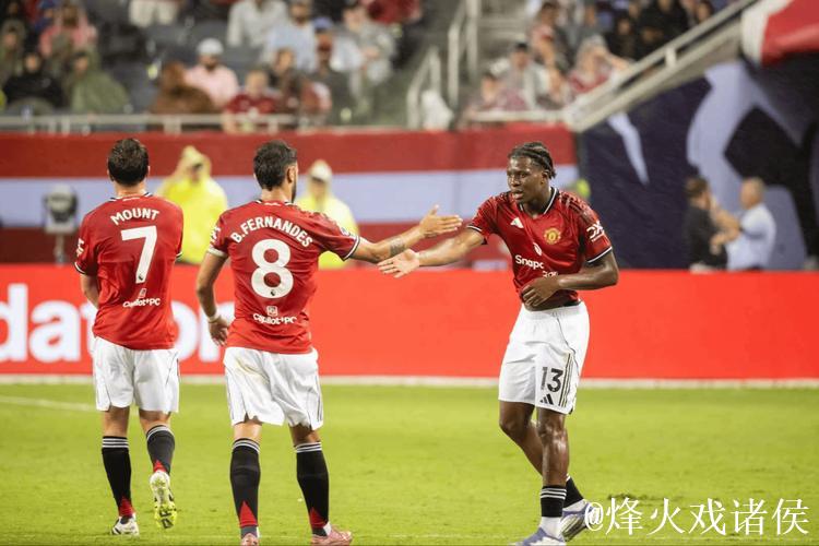 曼联4-4伯恩茅斯,赛后评分:B费8.8分最高,1进球1助攻 曼联4-4伯恩茅斯,赛后评分:B费8.8分最高,1进球1助攻