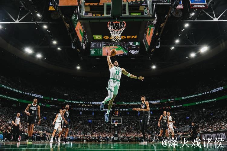 塔图姆砍下37分助绿军击败活塞获3连胜 雷霆狂胜公牛 塔图姆砍下37分助绿军击败活塞获3连胜 雷霆狂胜公牛