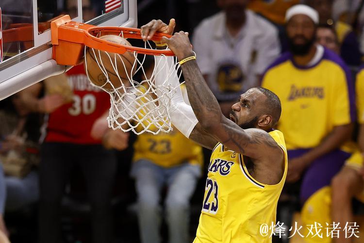 詹姆斯18+10无力回天 独行侠无东欧仍大胜湖人止5连败