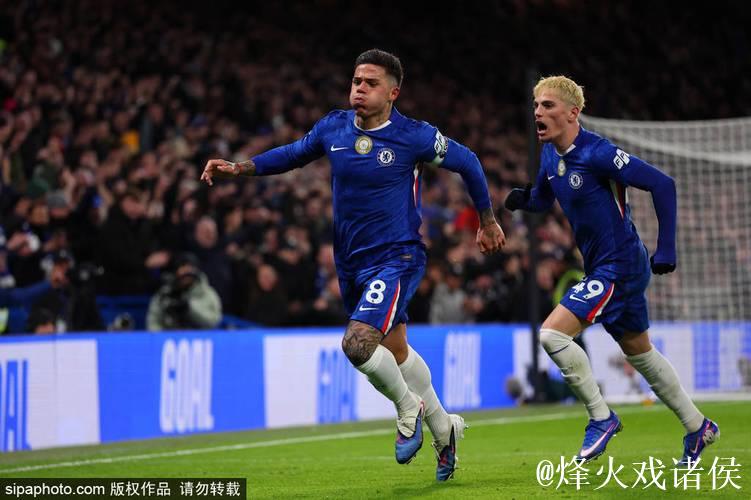 英超-帕尔默贡献进球恩佐精彩射门 切尔西2-2战平伯恩茅斯 英超-帕尔默贡献进球恩佐精彩射门 切尔西2-2战平伯恩茅斯